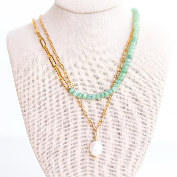 BUNDLE Classic Pearl Necklace Gold Paperclip Chain AND Moonstone Stud Earrings - Picture 14 of 14